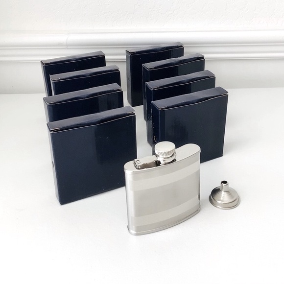 Groomsmen Gifts 8 Liquor Flasks New in Box Stainless Steel With Funnel - Picture 7 of 7